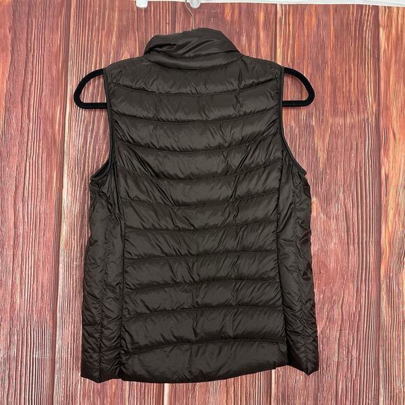 UNIQLO Ultra Light Genuine Down Filled Puffer Packable Vest Womens Small S Brown - Picture 2 of 6